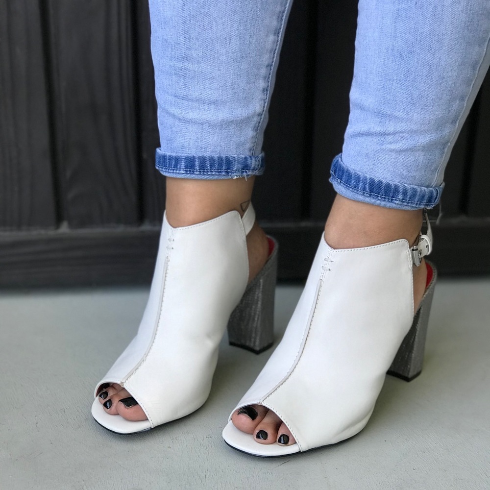 NIB Off Duty Bone Peep Toe Silver Block Heel Mule - Picture 5 of 7